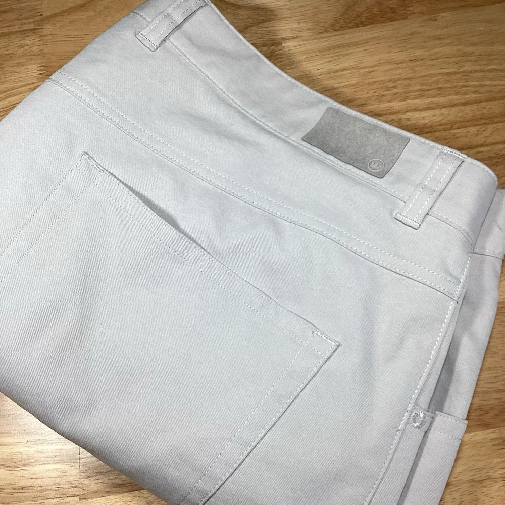 Peter Millar Pants Mens 42x29 EB66 Performance Beige Tan Golf Casual Five Pocket